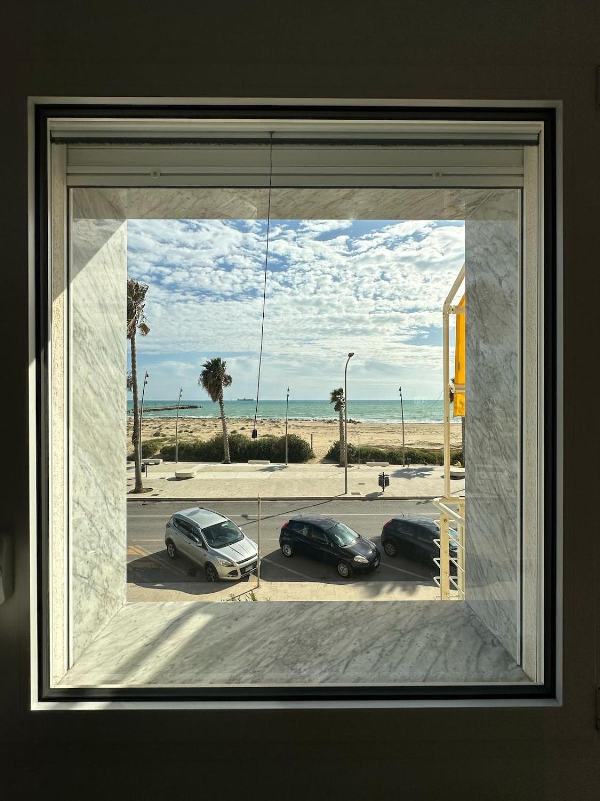 Apartment Sunset Escape